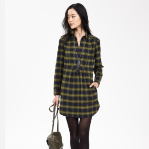 Banana Republic Dresses & Skirts - Banana Republic Green Blue Pockets Academia Preppy Plaid Mini Shirt Dress Size S